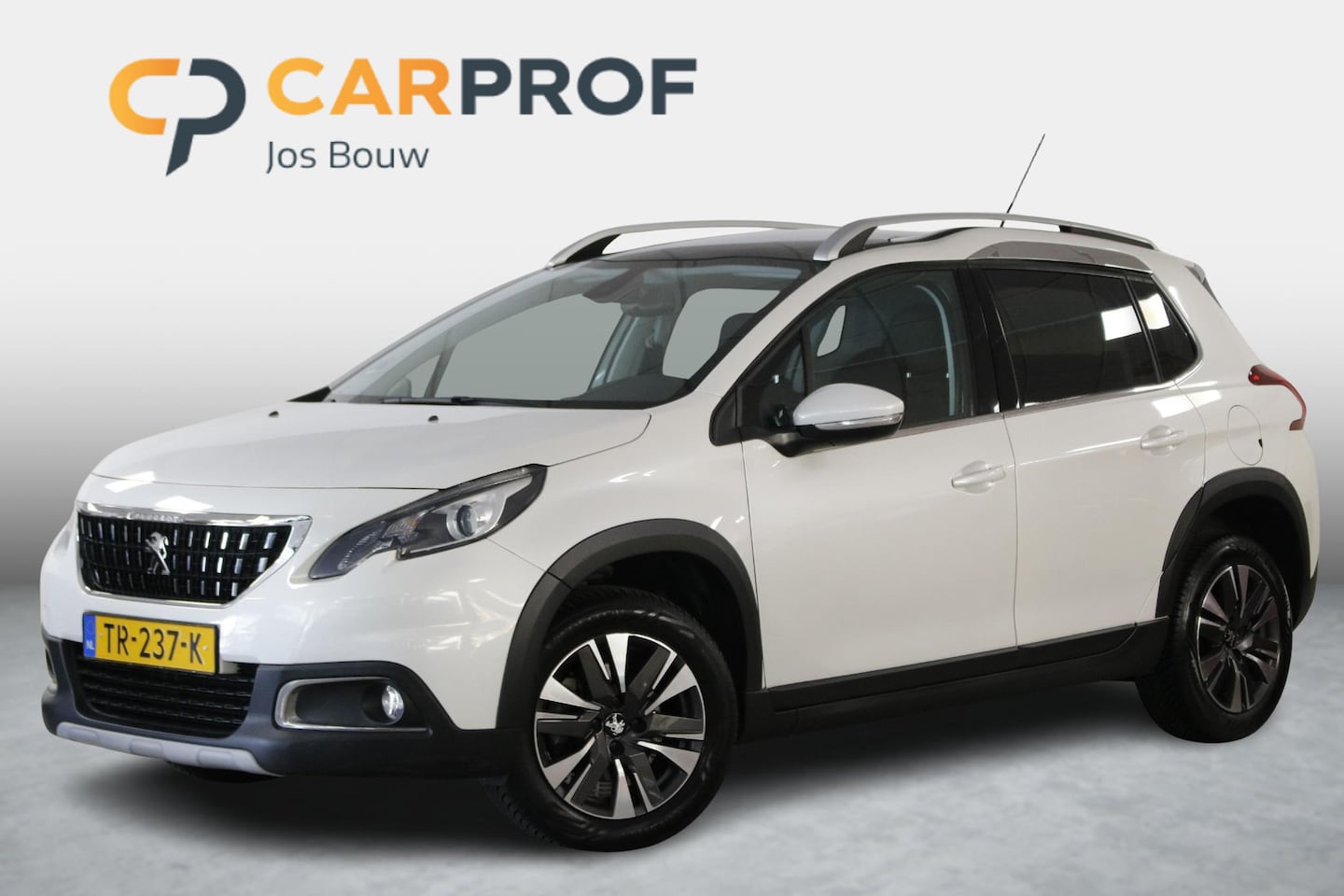 Peugeot 2008 - 1.2 PureTech Allure 130 PK. Clima | Carplay | Cruise | Lichtmetaal | Panorama. - AutoWereld.nl