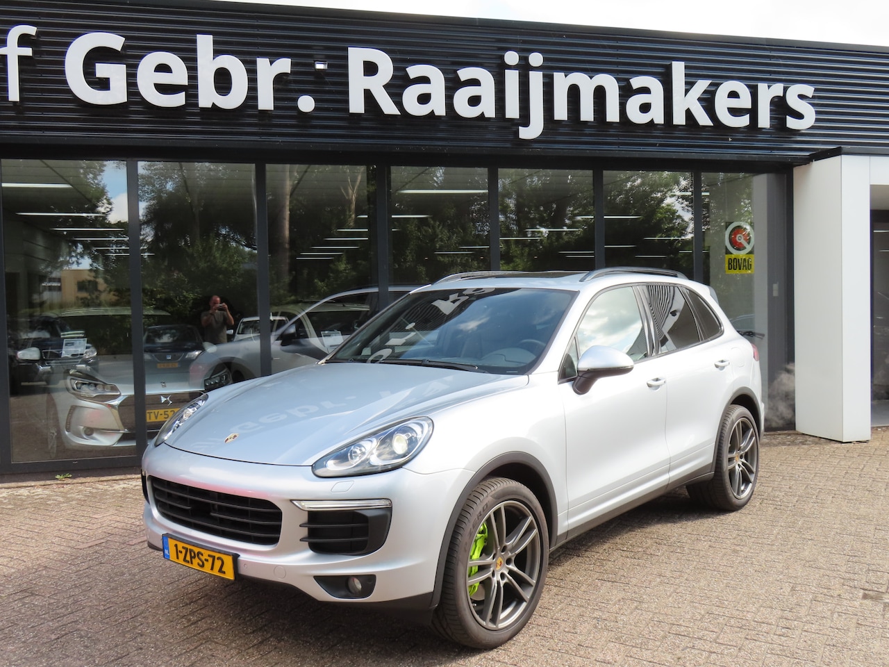Porsche Cayenne - 3.0 S E-Hybrid*ACC*Schuifdak*Luchtvering*EXPORTPRIJS* - AutoWereld.nl