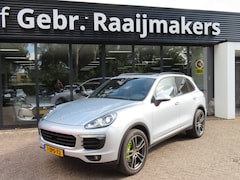 Porsche Cayenne - 3.0 S E-Hybrid*ACC*Schuifdak*Luchtvering*EXPORTPRIJS