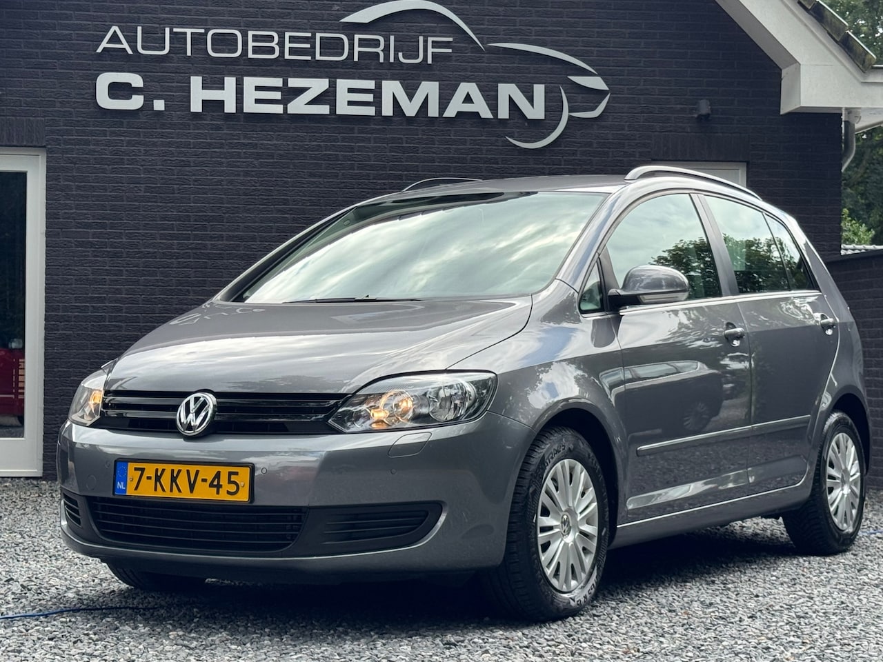 Volkswagen Golf Plus - 1.4 Trendline 121DKM Airco Trekhaak Elektrisch pakket - AutoWereld.nl