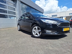 Ford Focus Wagon - 1.0 Trend, Navi, Trekhaak, LM Velgen