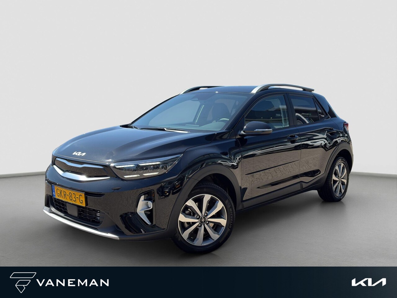 Kia Stonic - 1.0 T-GDi MHEV DynamicPlusLine Camera | LMV | Cruise | Navi | LED | Stoel- en Stuurverwarm - AutoWereld.nl