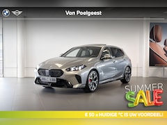 BMW 1-serie - 120 | M Sport Pro | Glazen Panoramadak | Stoelverwarming | Harman Kardon | Trekhaak | Summ