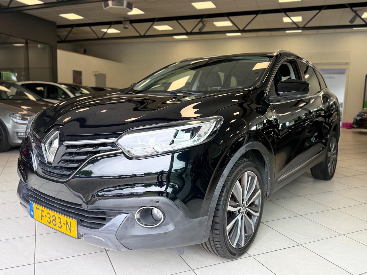 Renault Kadjar - 1.2 TCe Bose 99.902km! Luxe model! - AutoWereld.nl