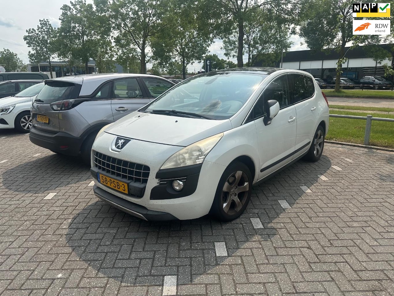 Peugeot 3008 - 1.6 THP ST EXPORT - AutoWereld.nl