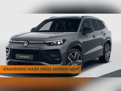 Volkswagen Tayron - 1.5 eHybrid R-Line Edition 272PK l Pano l Electrische Trekhaak l Black Pack l Stoelverwarm
