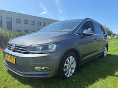 Volkswagen Touran - 2016 * 1.4 TSI 7P * AUTOMAAT * NAVI * VAKANTIEKLAAR