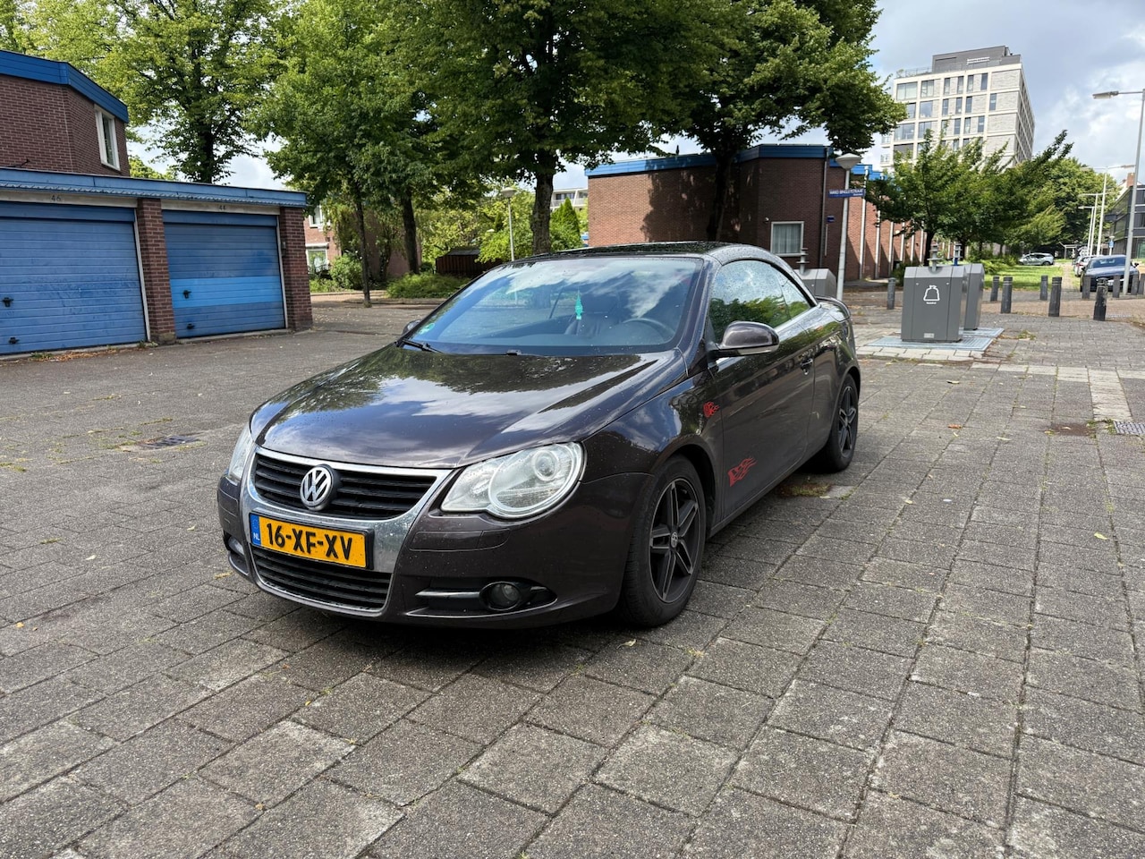 Volkswagen Eos - 2.0-16v FSI Rood Leder Cruise Trekhaak - AutoWereld.nl