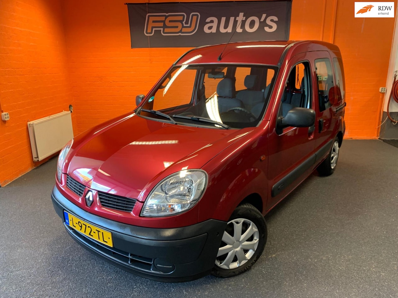 Renault Kangoo - 1.2-16V / AUTHENTIQUE / AIRCO / NIEUWE APK!! - AutoWereld.nl