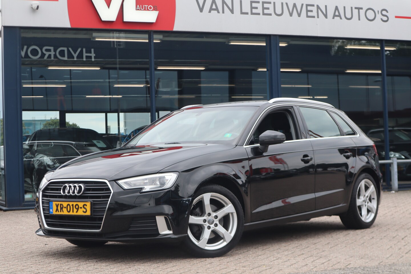 Audi A3 Sportback - 1.6 TDI Design Pro Line Plus | Nieuw Binnen! | Automaat | Navi | Cruise - AutoWereld.nl