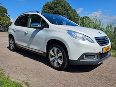 Peugeot 2008 - 1.2 PureTech 110pk Allure