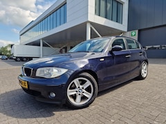 BMW 1-serie - 118i Business Line AUT PSENSOR CRUISE 2 X SLEUTELS