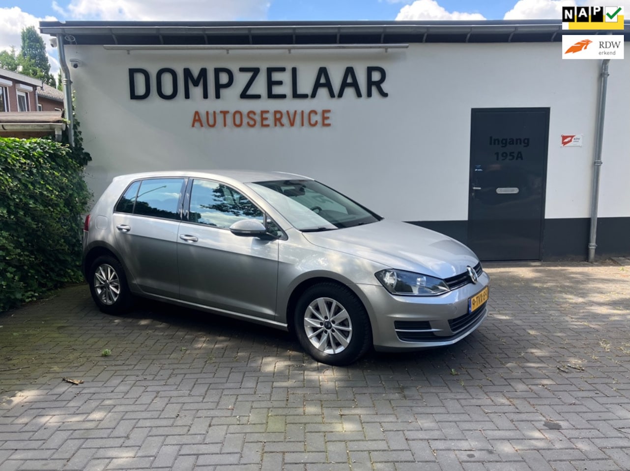 Volkswagen Golf - 1.4 TSI Comfortline eerste eigenaar km stand: 62.131 nap logisch - AutoWereld.nl
