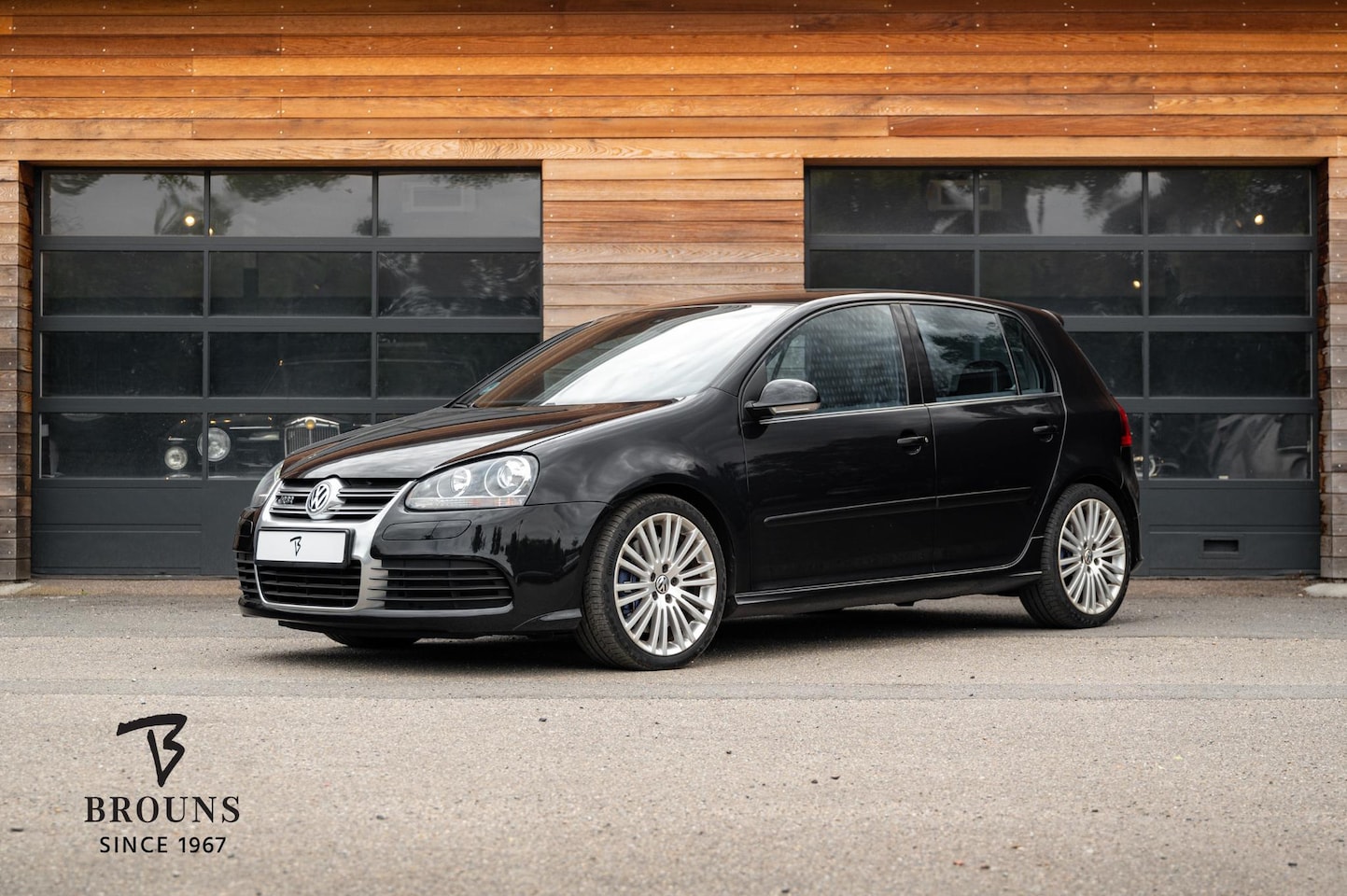 Volkswagen Golf - 3.2 R32 250pk DSG | BTW | Zeer goede staat - AutoWereld.nl