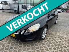 Volvo V60 - 1.6 D2 R-Design