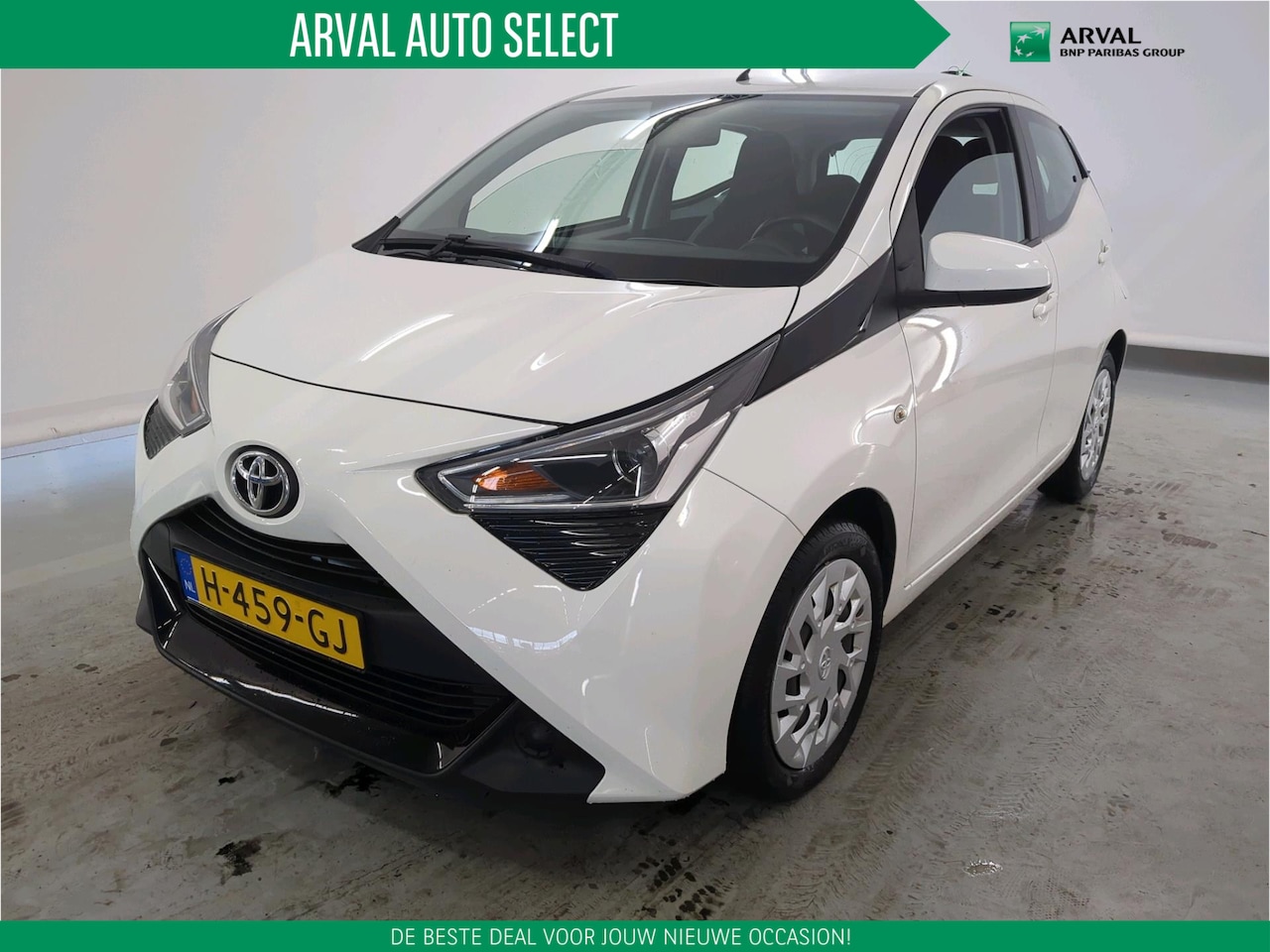 Toyota Aygo - 1.0 VVT-i 72pk x-play limited | 5-deurs | Apple CarPlay | Airco - AutoWereld.nl