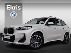BMW X1 - xDrive25e M Sportpakket/ Comfort Access/ Sportstoelen/ Driving Assistant Plus/ Stoelverwar