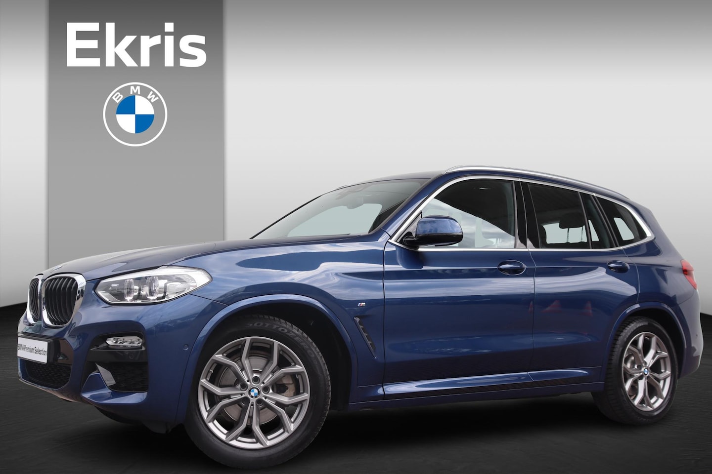 BMW X3 - xDrive20i High Executive M-Sport/ HiFi/ 19 inch LM/ Achteruitrijcamera/ Sportstoelen/ Stoe - AutoWereld.nl