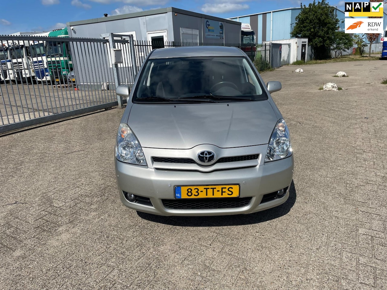 Toyota Verso - 1.8 VVT-i Dynamic 1.8 VVT-i Dynamic - AutoWereld.nl