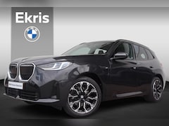 BMW X3 - 30e xDrive M Sportpakket/ Stuurwielverwarming/ panoramadak/ 20" LMV/ Stoelventilatie/ Spor