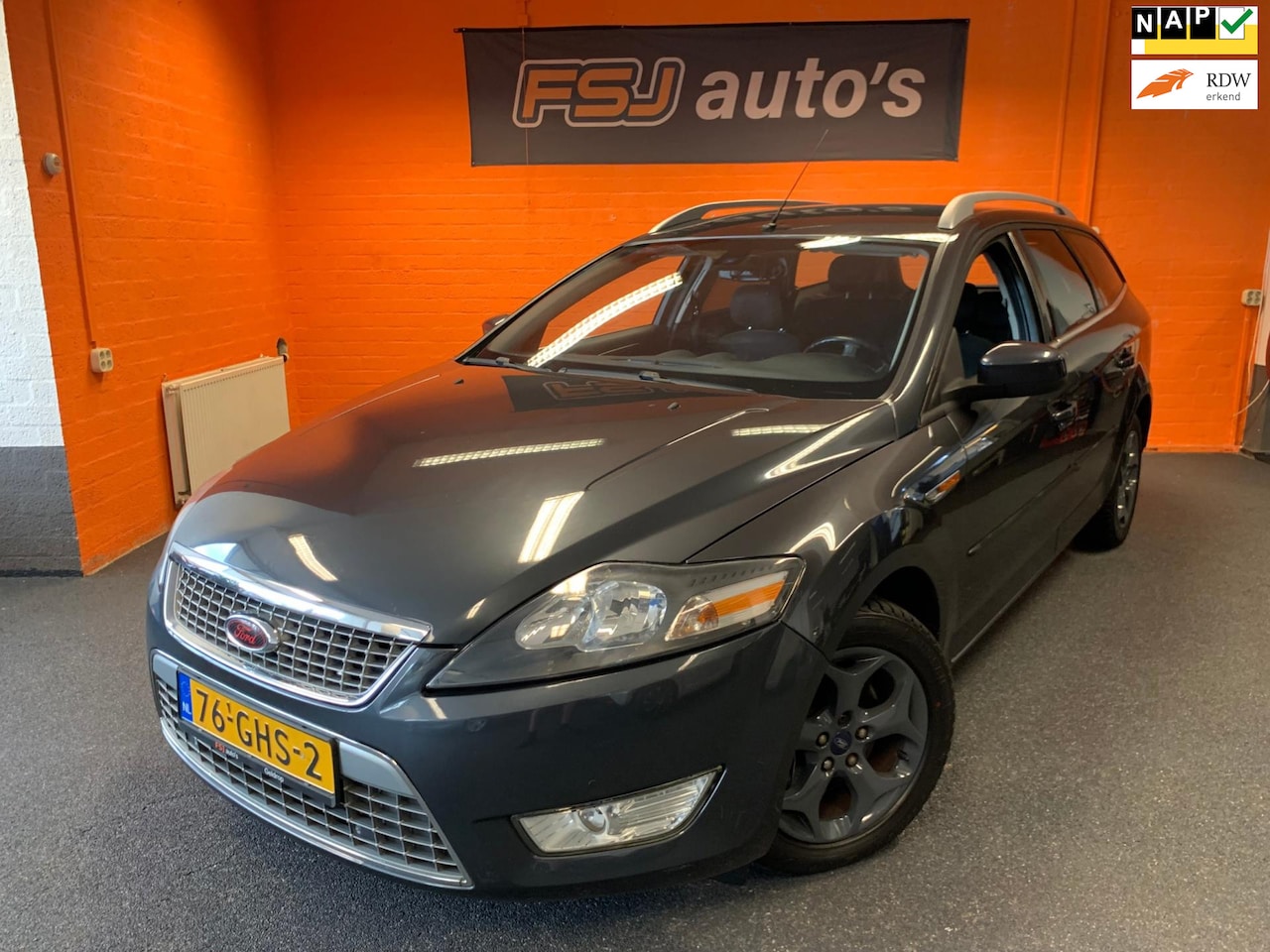 Ford Mondeo Wagon - 2.0 16V / TITANIUM / NAVI / PDC / AIRCO!! - AutoWereld.nl