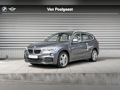BMW X1 - sDrive18i M Sportpakket / Panoramadak / Afneembare trekhaak
