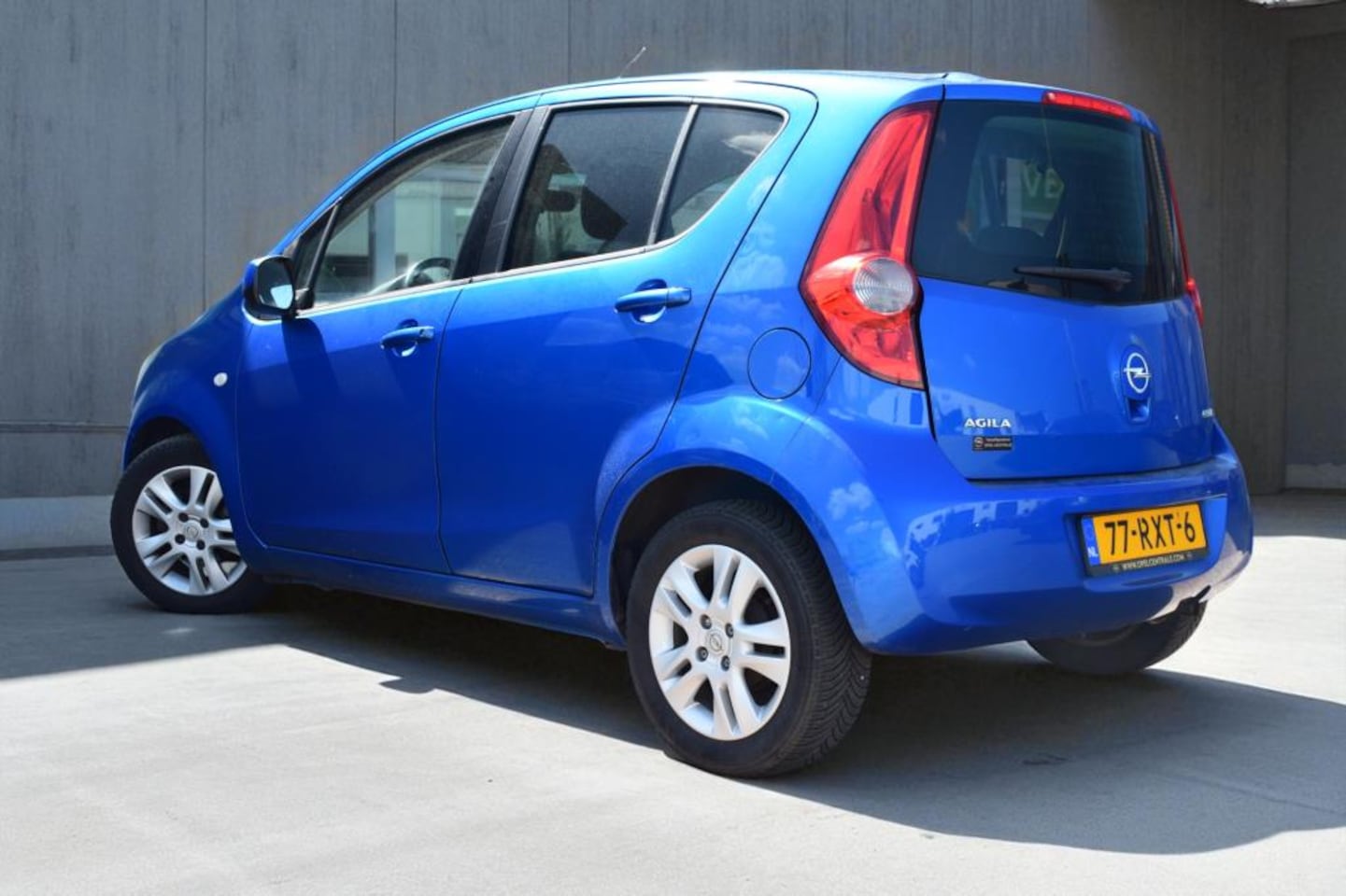 Opel Agila - 1.2 Edition, Elek. pakket, Lichtmetalen velgen, Airco, Parrot