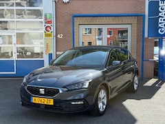 SEAT Leon - 1.0 TSI Style Launch Edition | Keyless | adapt. cruise control | stoel- en stuurverwarming