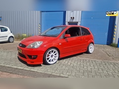 Ford Fiesta - 1.6-16V Rally Edition 224/250
