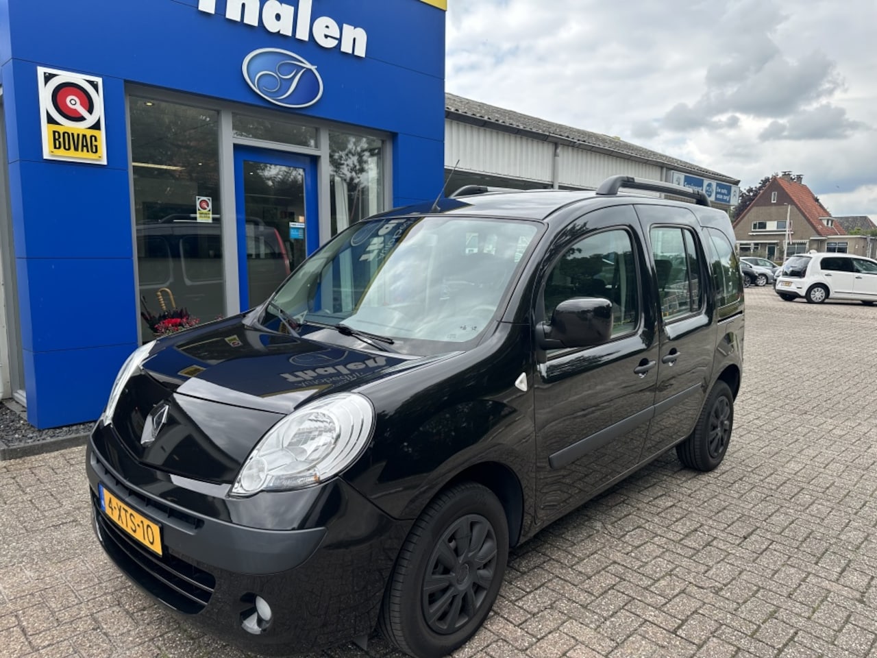 Renault Kangoo Family - automaat 1.6-16V Expression - AutoWereld.nl
