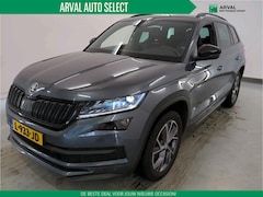 Skoda Kodiaq - 1.5 TSI 150pk Sportline Business 7 Pers.|Trekhaak | Navigatie | 19" Velgen | Comfort Pakke