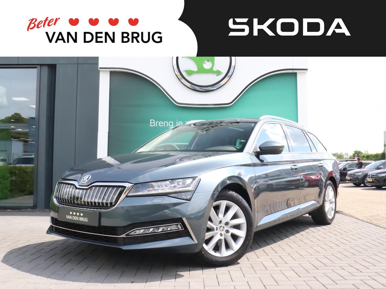 Skoda Superb Combi - 1.4 TSI 218 pk iV Automaat | Panoramadak | Trekhaak | CANTON audio | Dodehoeksensoren | El - AutoWereld.nl
