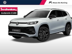Volkswagen Tayron - R-Line-Edition 1.5 eHybrid 272 pk 6 versn. DSG · Design pakket 'black style' · Trekhaak in
