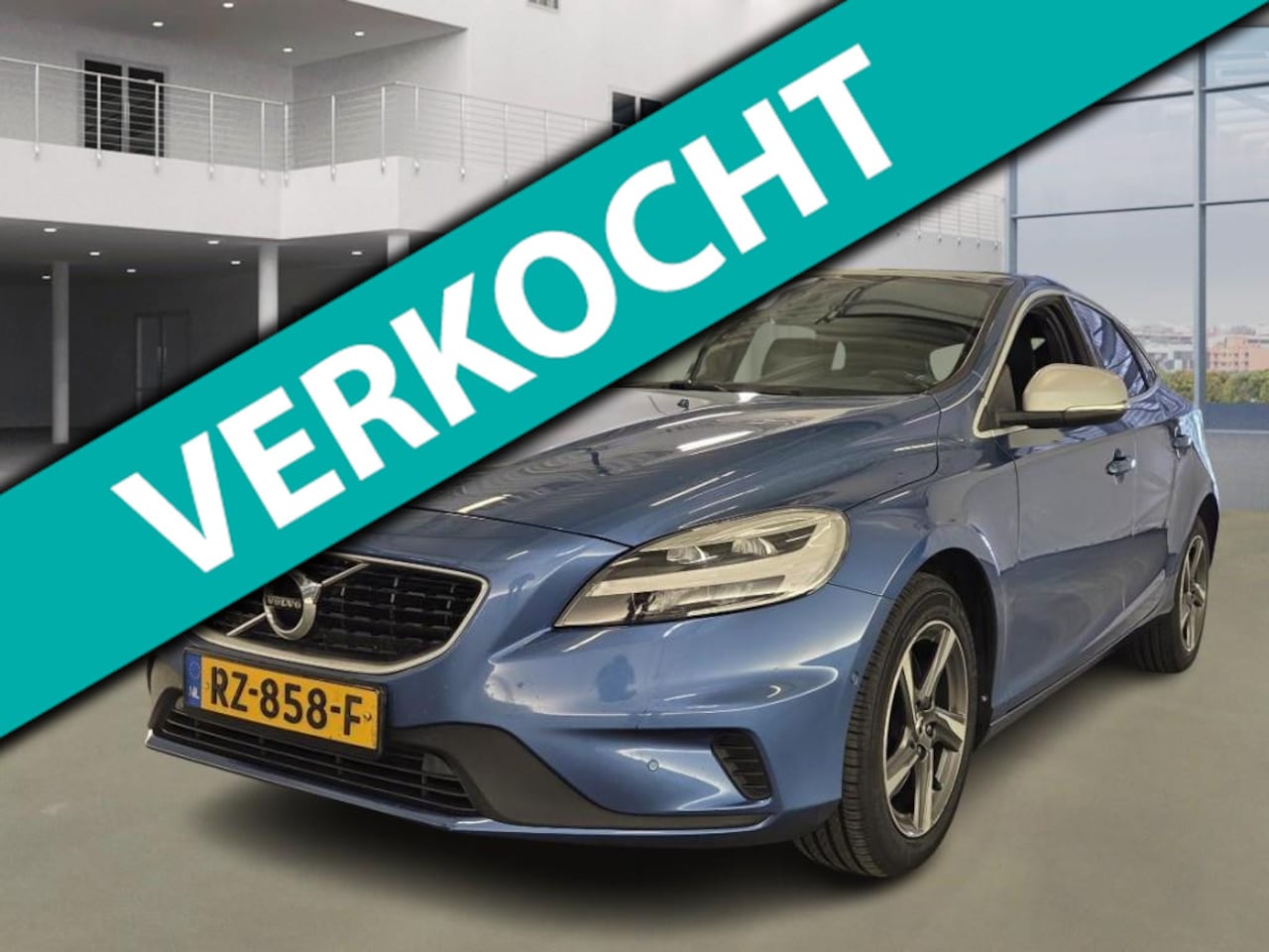 Volvo V40 - 2.0 D3 Business Sport EXPORT - AutoWereld.nl