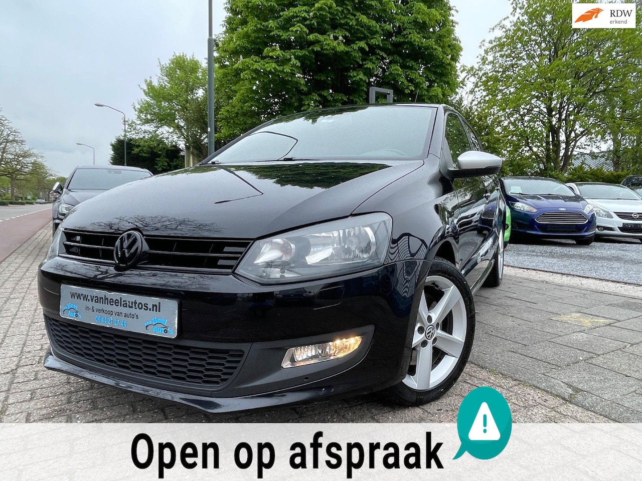 Volkswagen Polo - 1.2 TSI Black Edition A-C Elek Pakket Lmv Cruise Pdc - AutoWereld.nl