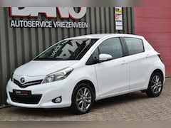 Toyota Yaris - 1.3 VVT-i Aspiration Navi/Camera/Trekhaak/15'' inch