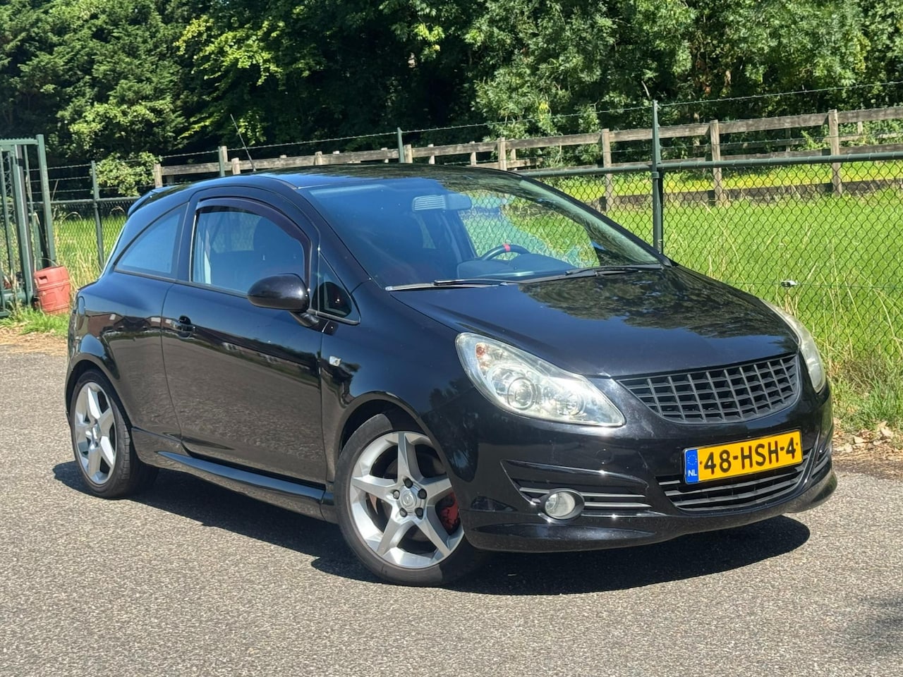 Opel Corsa - 1.6-16V GSI /Sport/Airco/Camera/ - AutoWereld.nl
