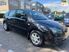 Ford Focus - 1.6-16V Futura 5 deurs