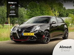 Alfa Romeo Giulietta - 1.4 Turbo Sprint | Carbon | Stoelverw | 18" | Miron | Eibach | Nav