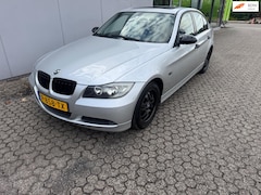 BMW 3-serie - 320i