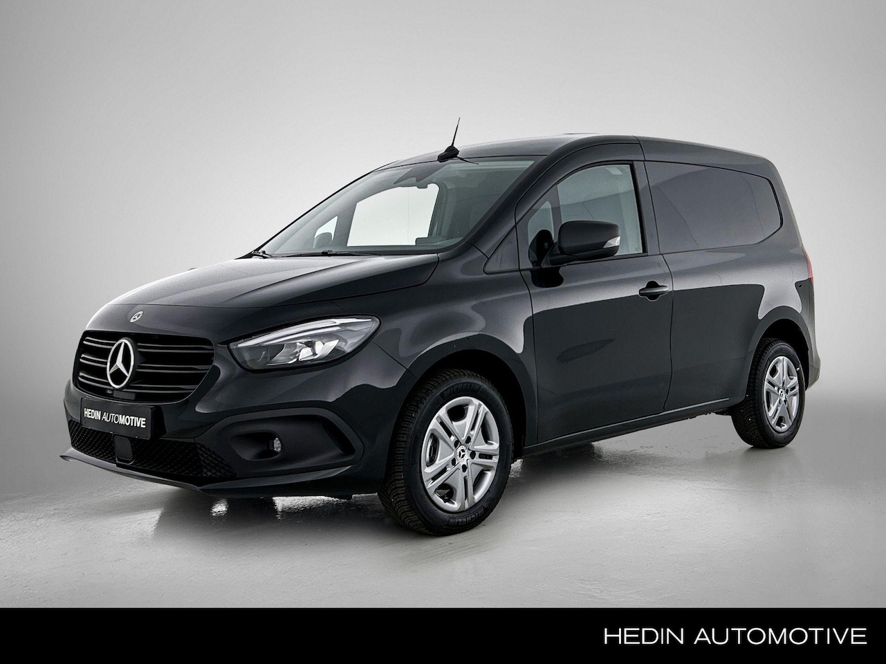 Mercedes-Benz Citan - 112 L1 Automaat Pro | BPM Vrij | Trekhaak | Navigatie Plus Pakket | Licht Pakket | Zitcomf - AutoWereld.nl
