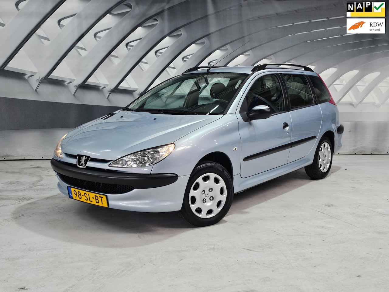 Peugeot 206 SW - 1.4 One-line apk 20-8-2026 - AutoWereld.nl