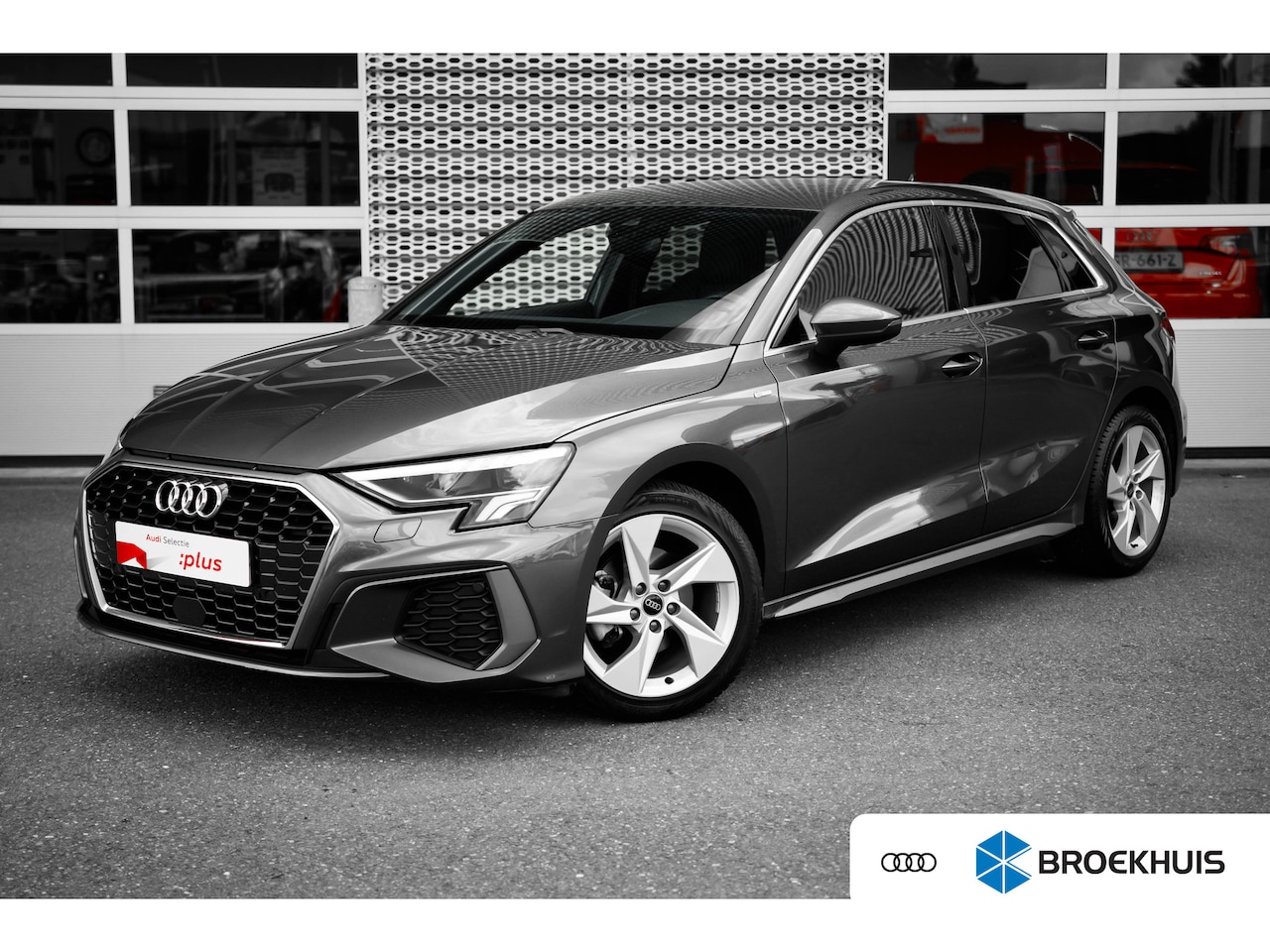 Audi A3 Sportback - 30 TFSI 110pk S edition | Stoelverwarming | Ambiente Lichtpakket Plus | Getint Glas - AutoWereld.nl