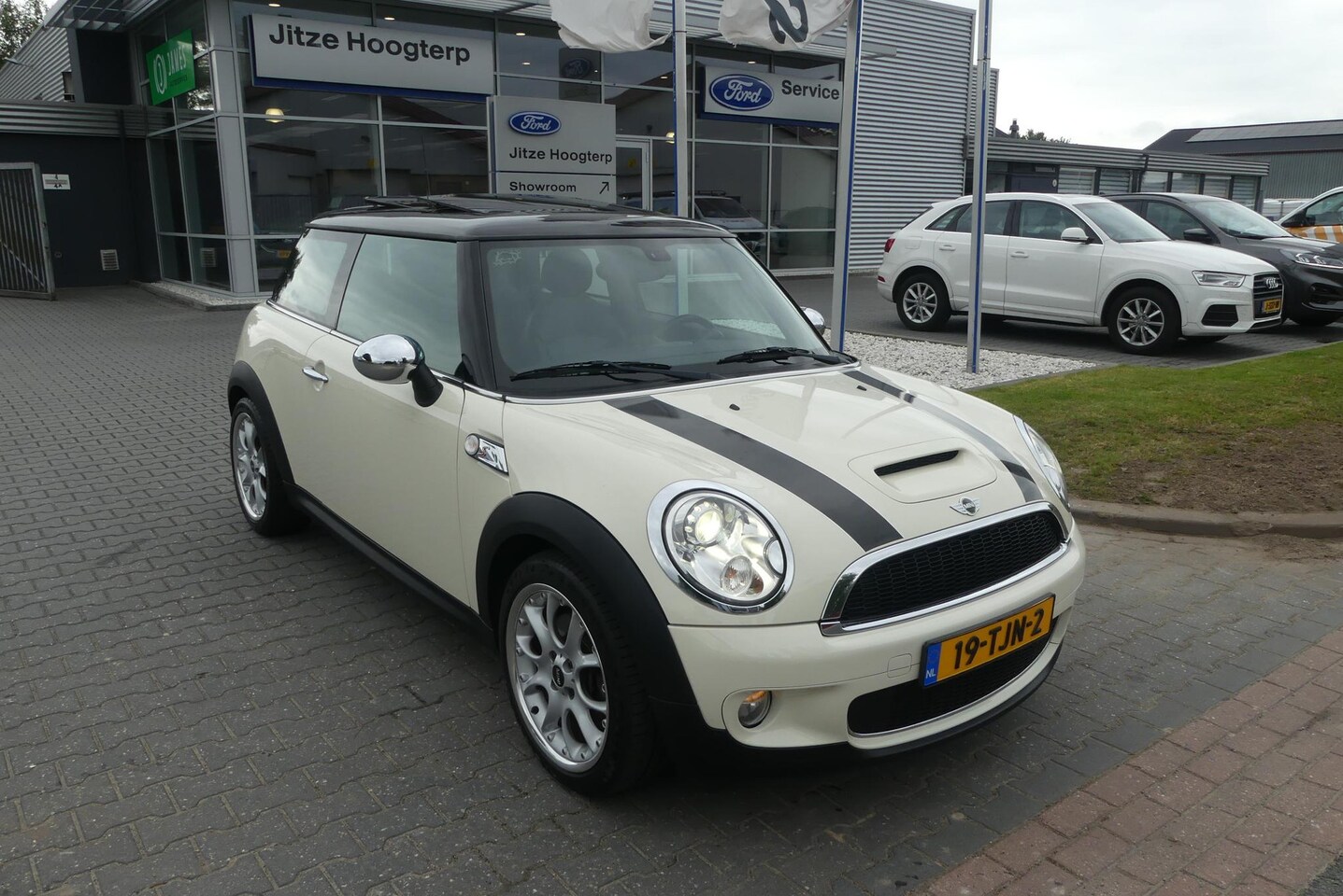 MINI Cooper S - Mini 1.6 PANO, LEER, STOELVERWARMING, CRUISE, CLIMA, WINTERSET, 99.777KM - AutoWereld.nl