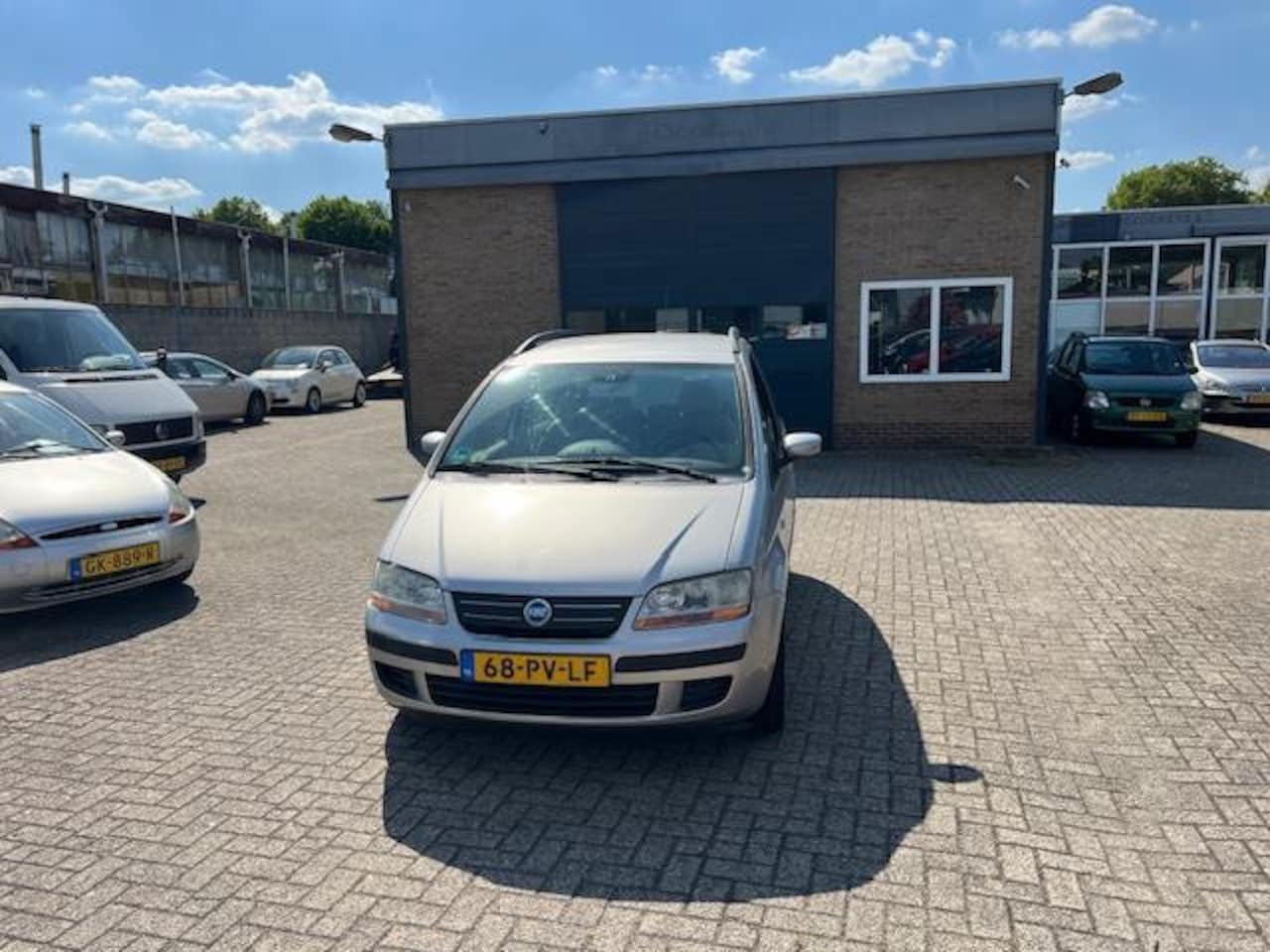 Fiat Idea - 1.4-16V Emotion 1.4-16V Emotion - AutoWereld.nl