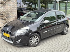 Renault Clio - 1.5 dCi Night&Day | CLIMA | NAVI | PDC | TREKHAAK |