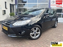 Ford Focus Wagon - 1.0 EcoBoost Titanium * AIRCO * PDC V en A