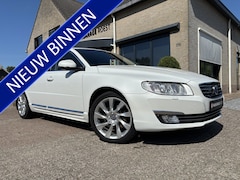 Volvo S80 - 2.0 T5 Automaat Summum Trekhaak / Schuifdak / Leder