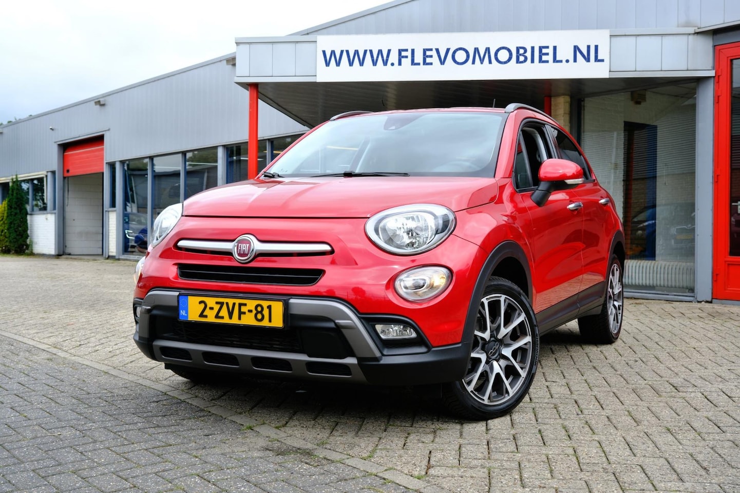 Fiat 500 X Cross - 1.4 Turbo 140pk MultiAir Cross Half leder|Clima|Navi|Camera|DAB+ - AutoWereld.nl