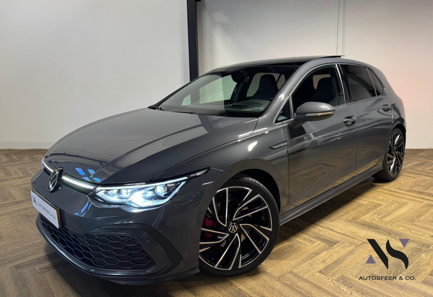 Volkswagen Golf - 2.0 TDI GTD PANO CAM BLIND.SP! - AutoWereld.nl